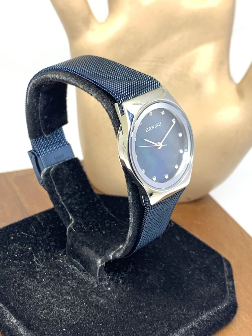 Bering Women's Watch 12927-307 Quartz Silver Blue Dial Mesh Stainless Steel 27mm - Picture 2 of 15